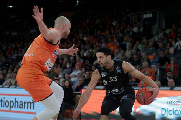 在最近的全 在最近的全