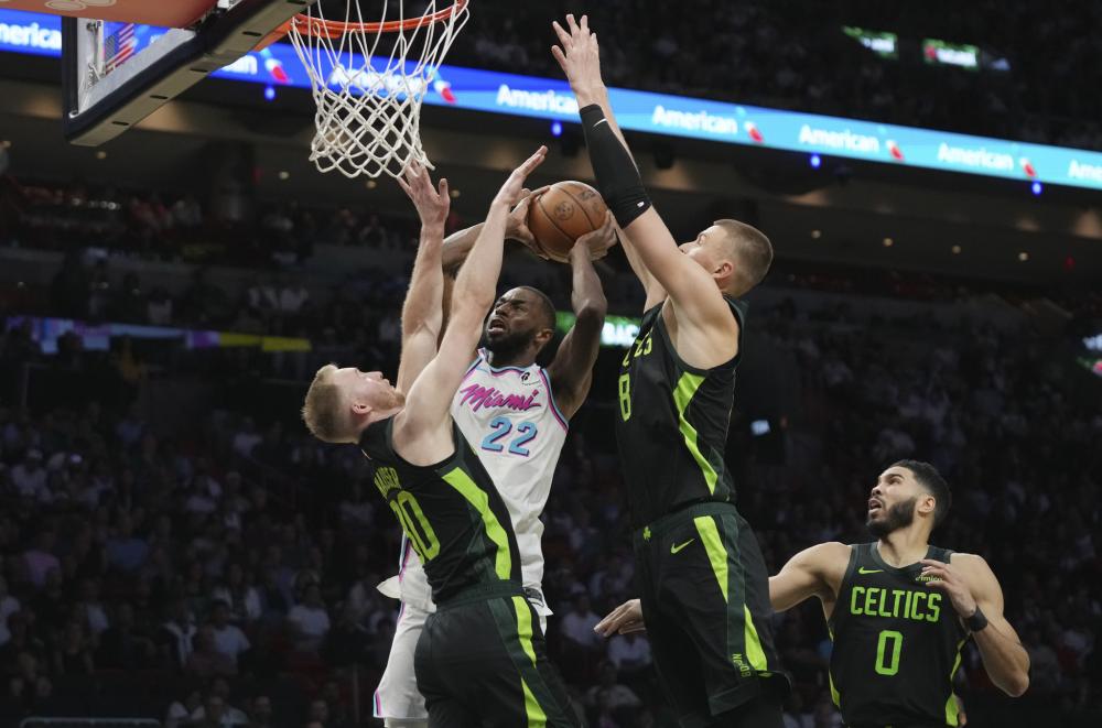 间在自由市 间在自由市